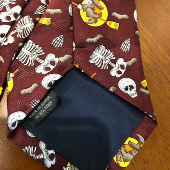 Pascal Hand Made Unisex Halloween Graphic Novelty Tie Pre-Owned - Picture 5 of 10